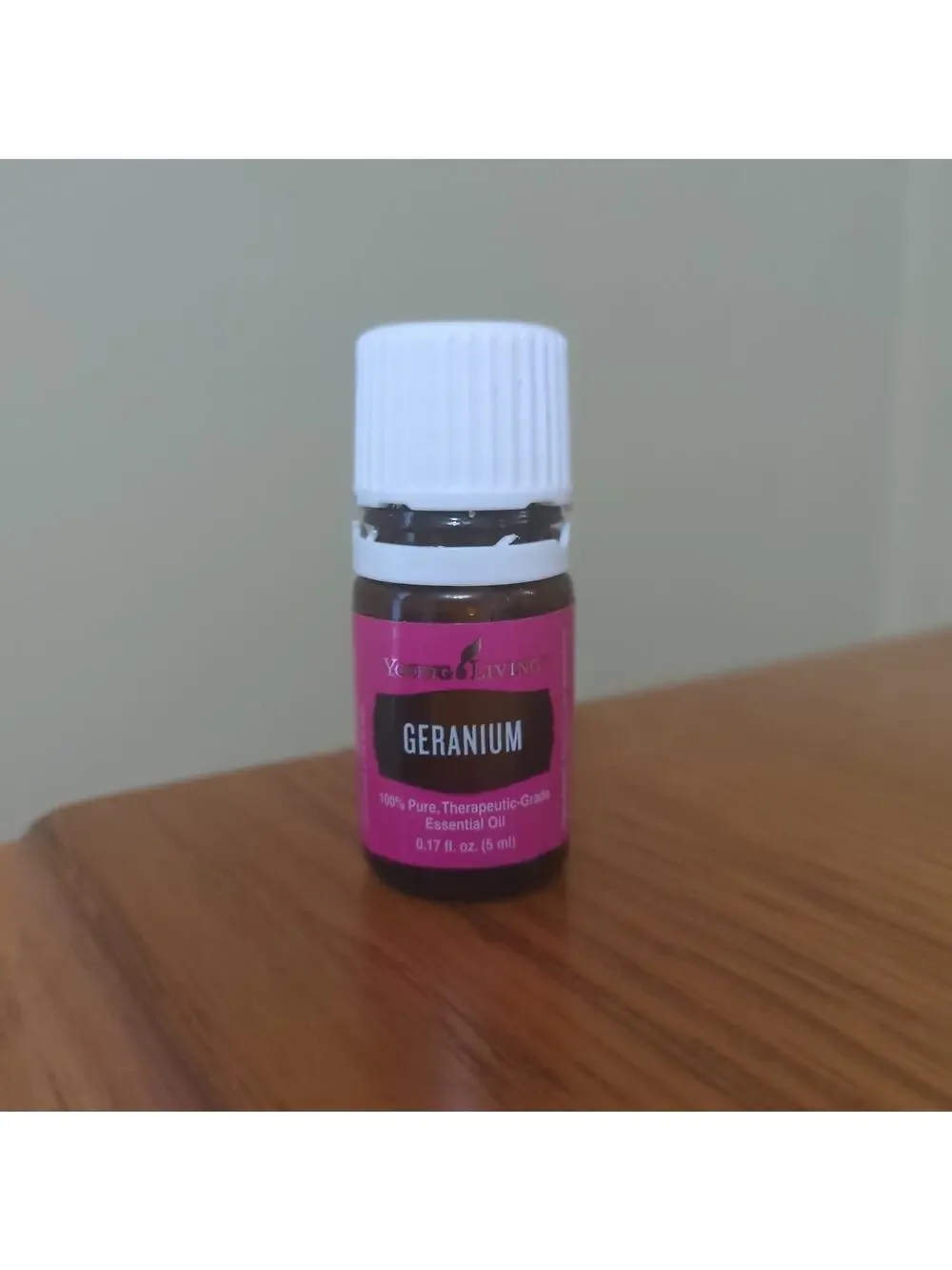 Young Living Geranium - Picture 1 of 2